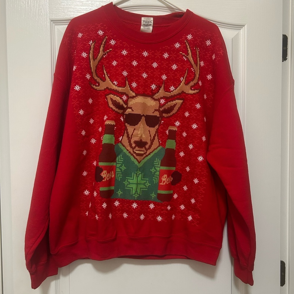 Great condition Reindeer with 2 beer bottles funny Christmas sweater